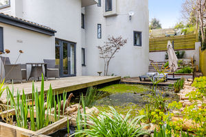 Photo 7- click for photo gallery